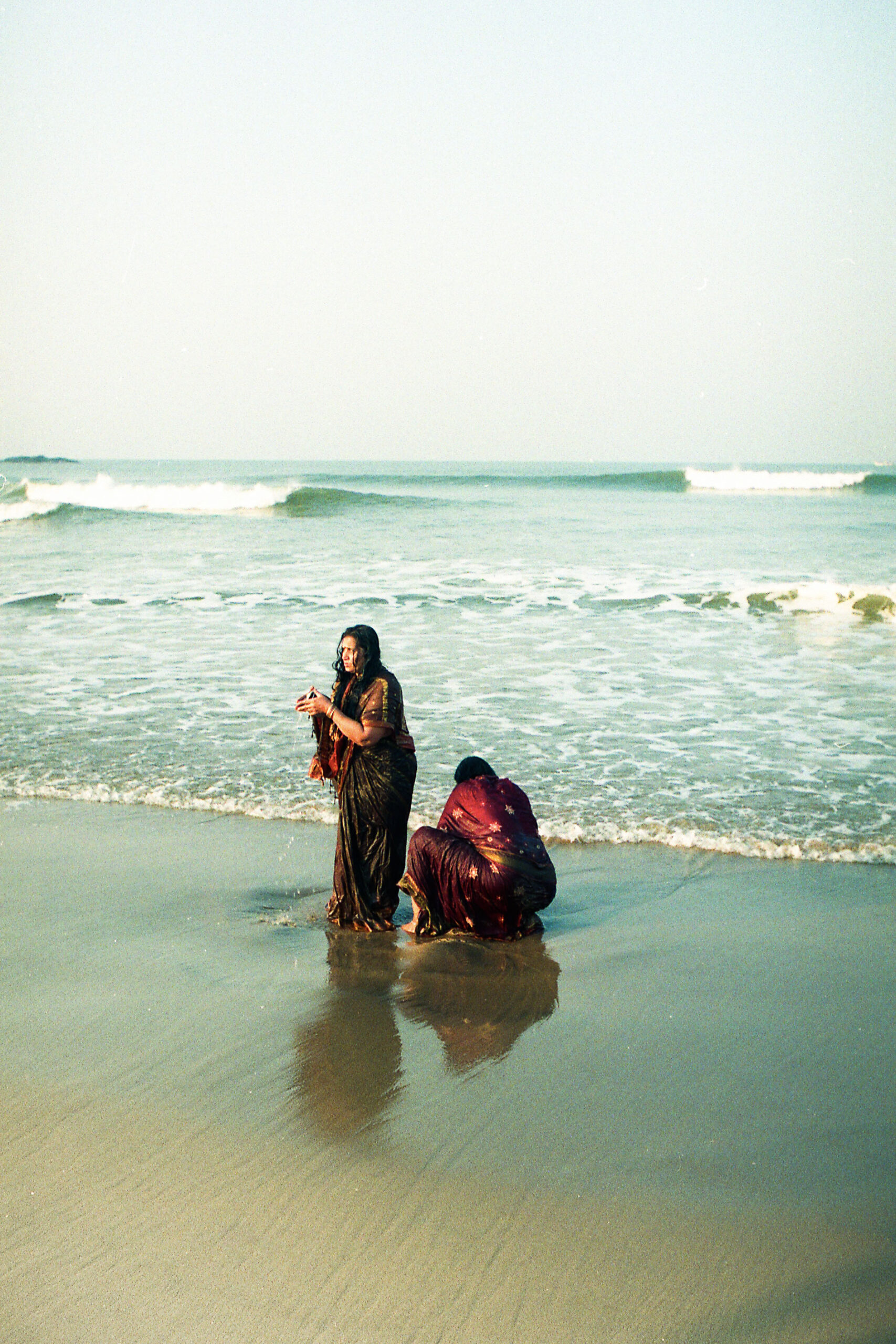 Pilgrims, Gokarna, Karnataka,India, Incredible india, analog photography, shooting film, fine art photography, fine art, project, India, travel photography