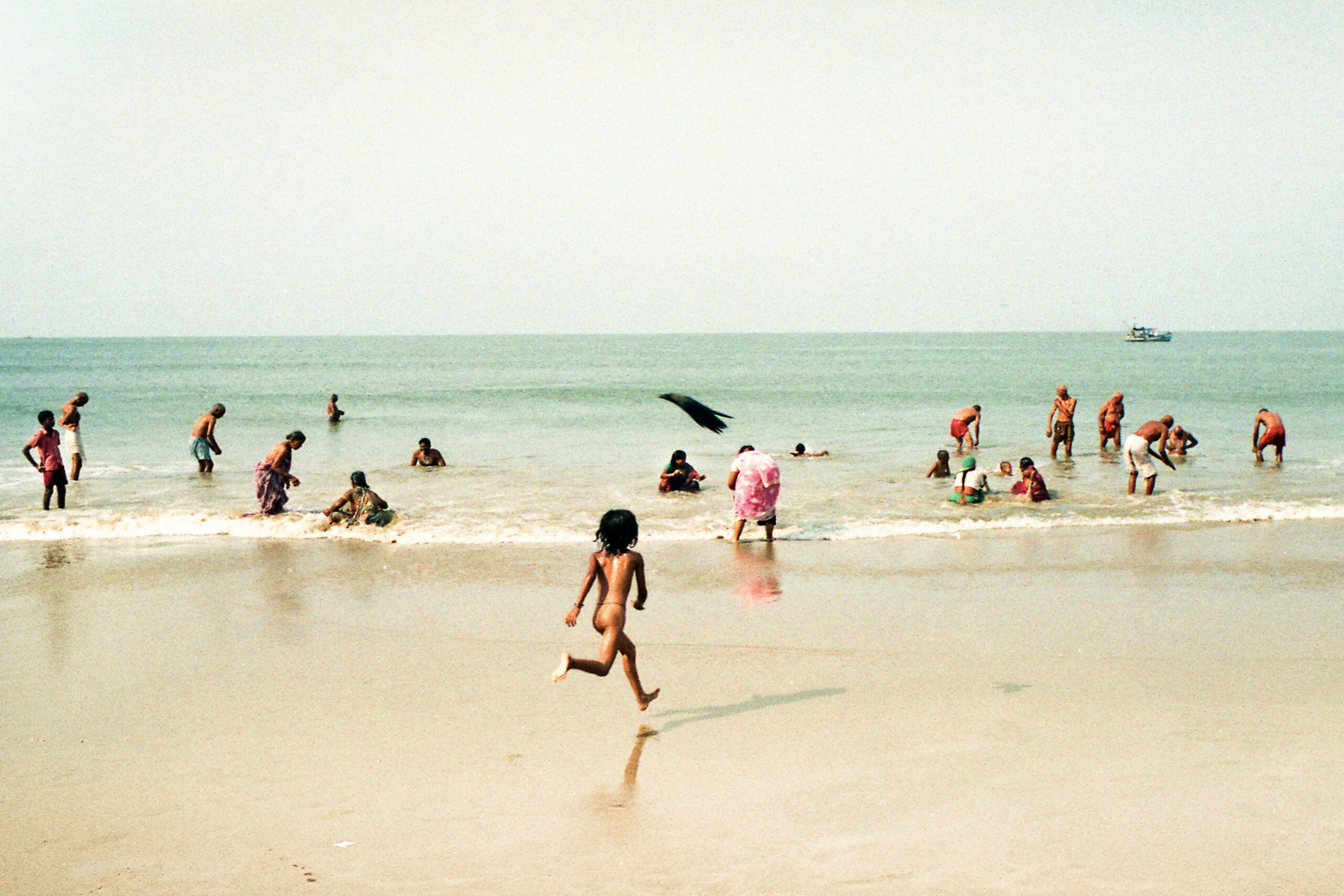 Child and Pilgrims, Gokarna, Karnataka,India, Incredible india, analog photography, shooting film, fine art photography, fine art, project, India, travel photography