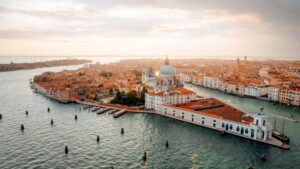 ACCIONA and PHotoESPAÑA inaugurate Edward Burtynsky exhibition in